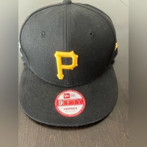 Pittsburgh Pirates Snapback Hat